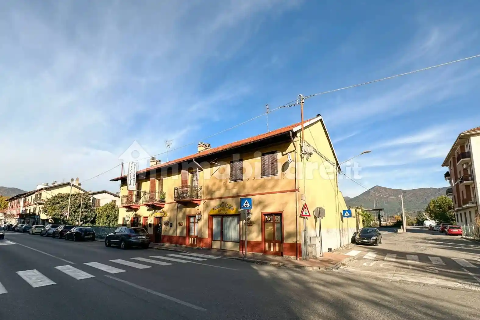 Palazzo - Edificio in vendita a Buttigliera Alta