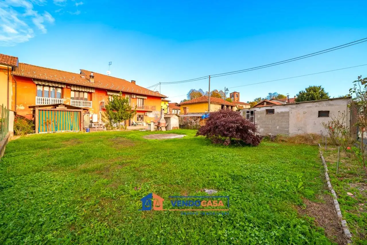 Villa in vendita a Villanova Solaro