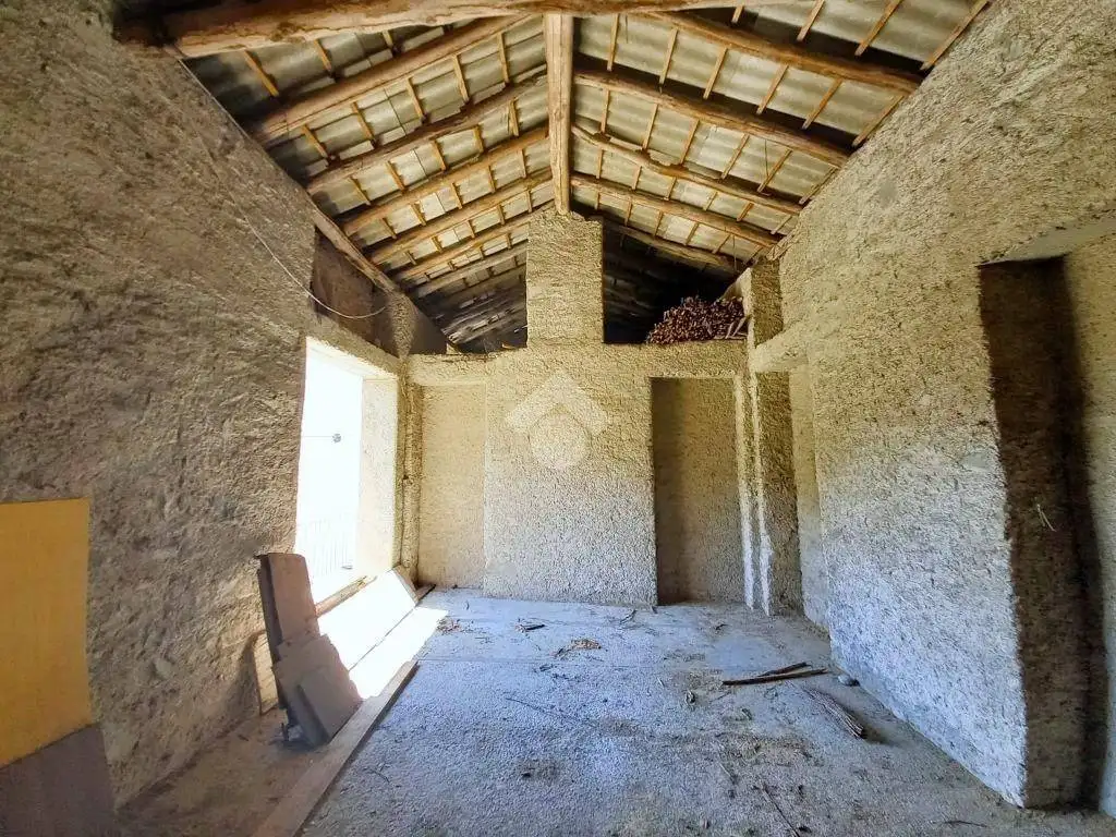 Rustico via caravaggio 11, Canzo - foto 5