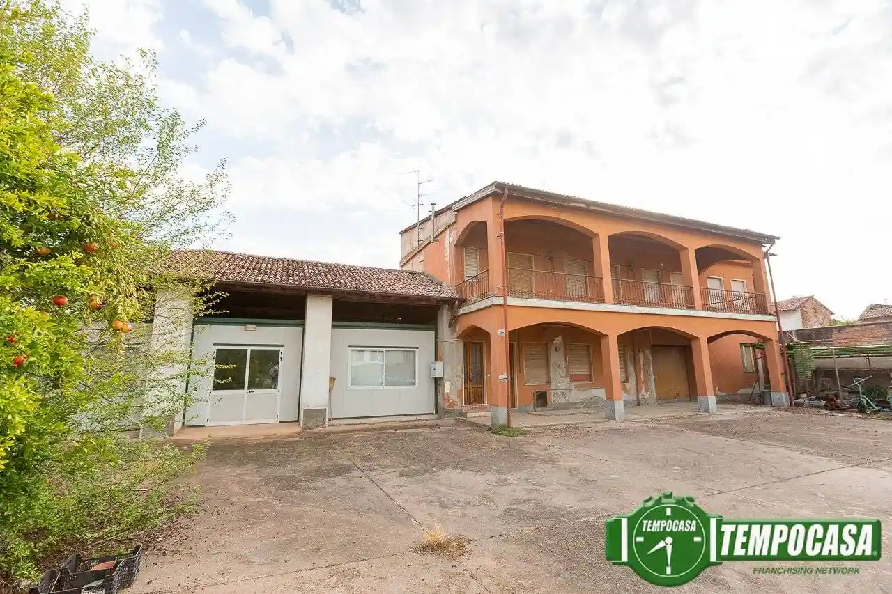 Palazzo - Edificio in vendita a Sant'Angelo Lodigiano