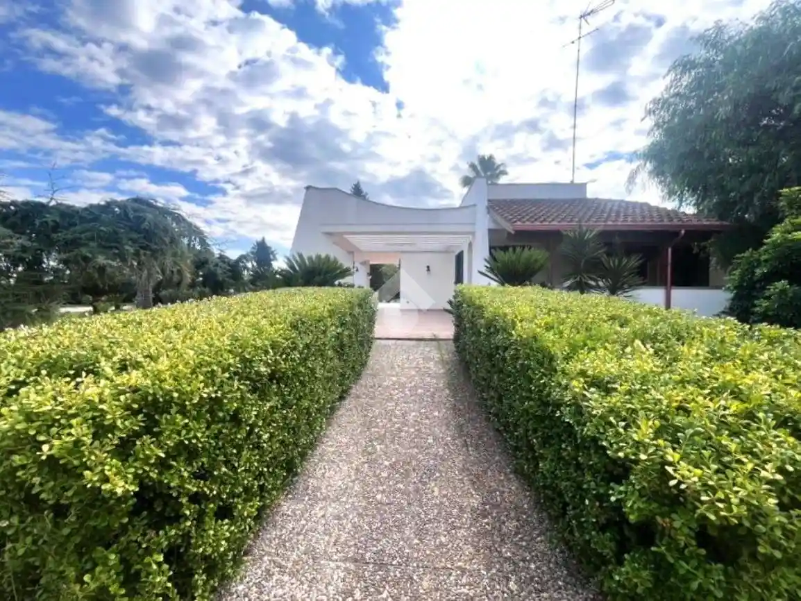 Villa in vendita a Mesagne