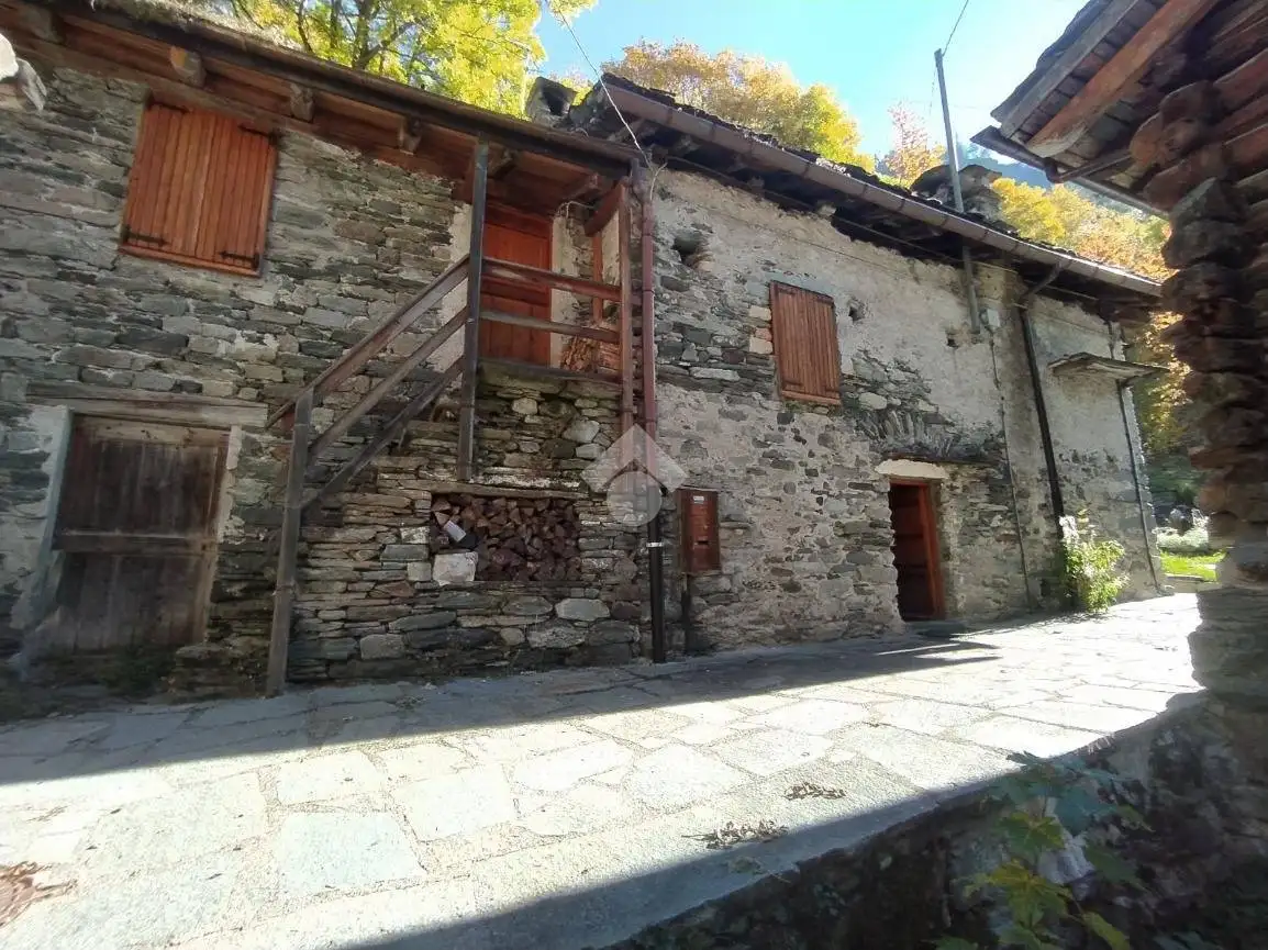 Appartamento in vendita a Valsavarenche