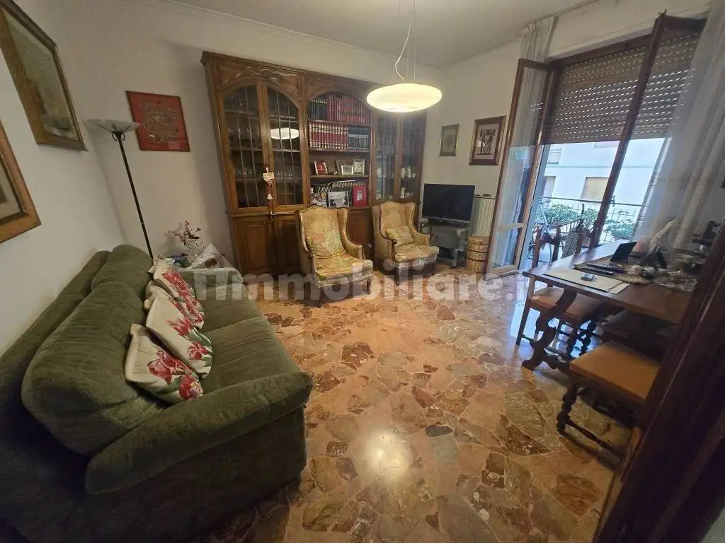Appartamento via Amilcare Ponchielli 20, Casellina, Scandicci - foto 2
