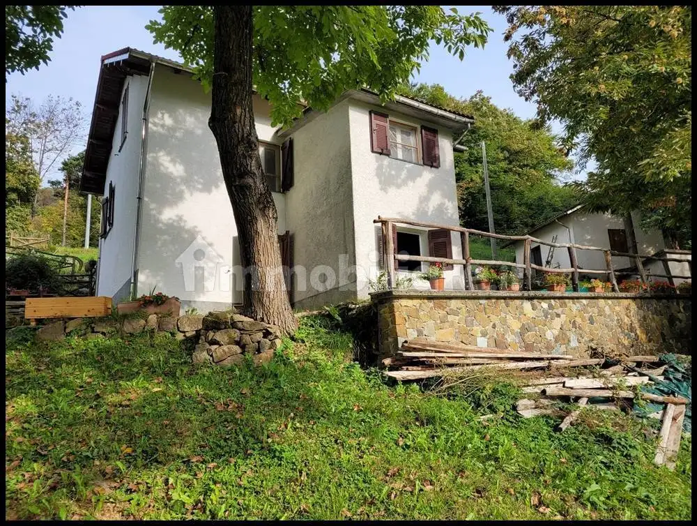 Casa indipendente in vendita a Urbe