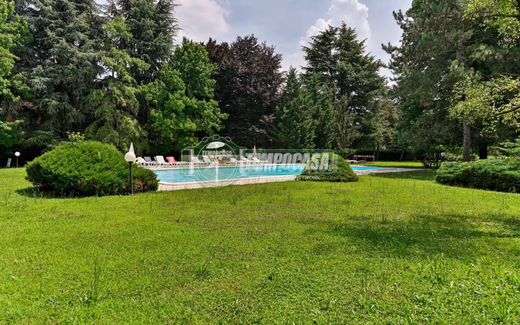 Appartamento in vendita a Vimercate