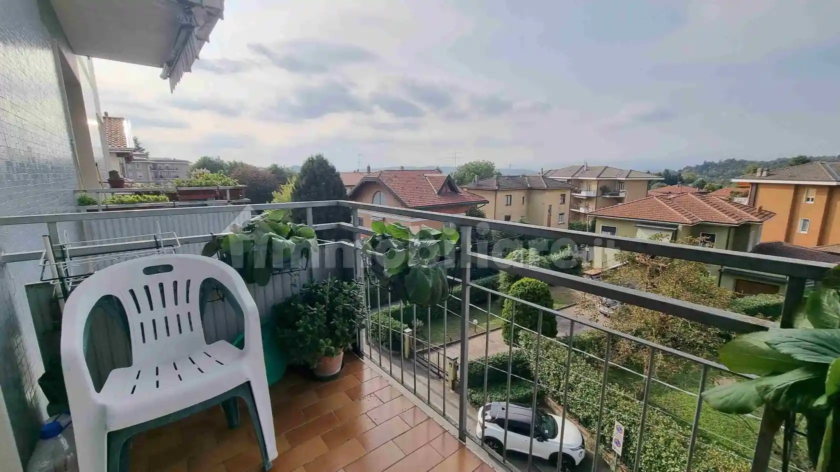 Trilocale ottimo stato, terzo piano, Bobbiate - Schiranna, Varese - foto 3