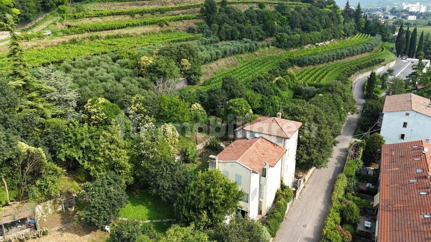 Villa in vendita a Verona