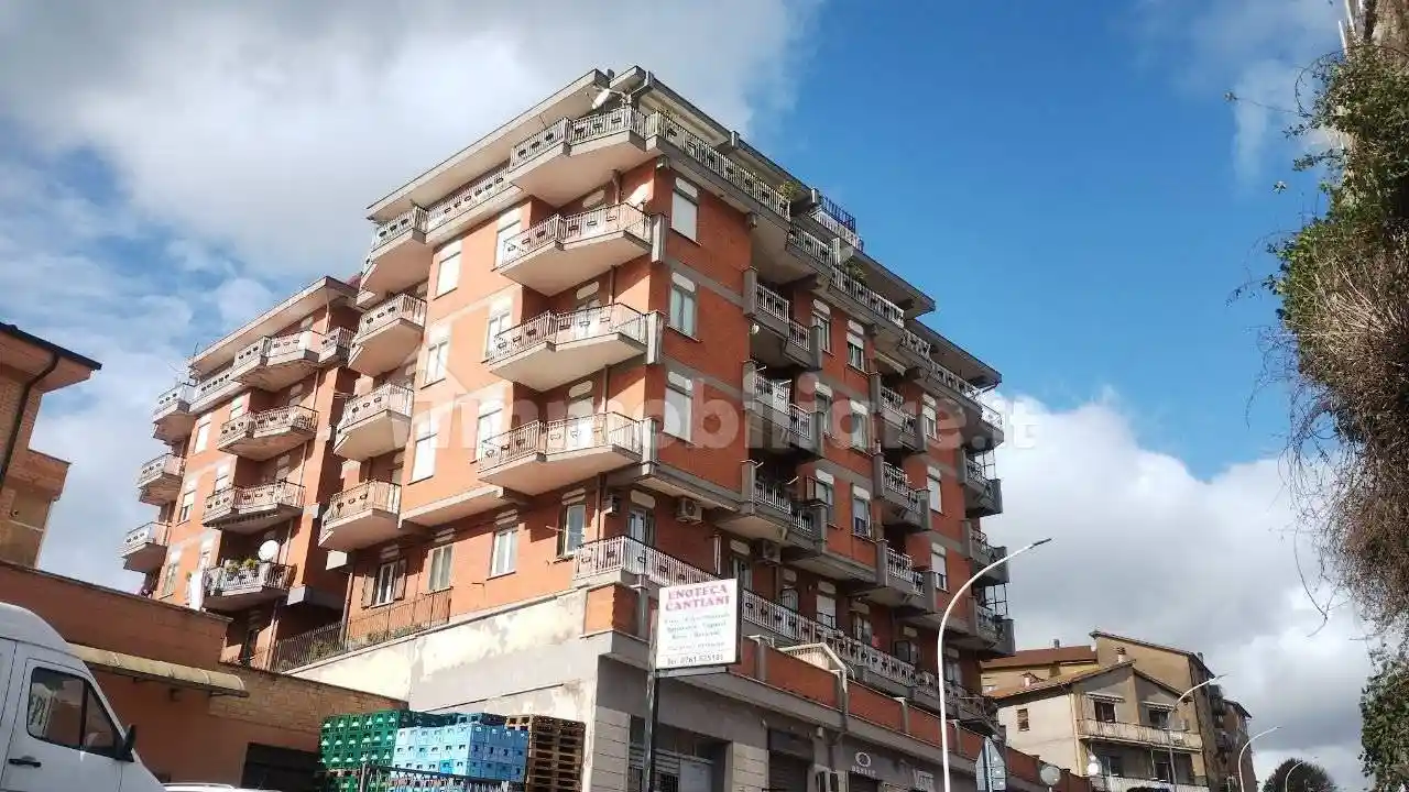 Appartamento in vendita a Ronciglione