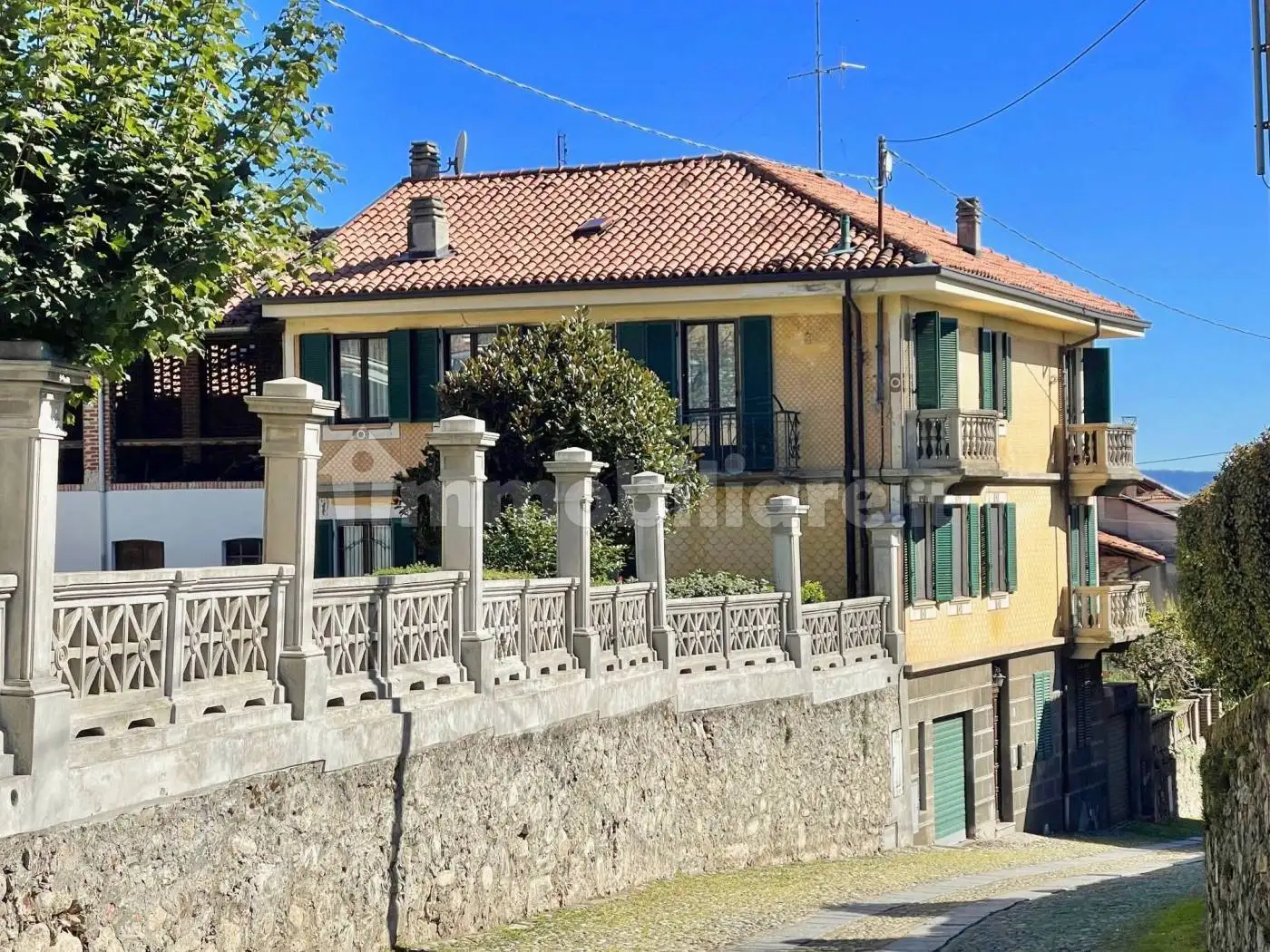 Casa indipendente in vendita a Parella