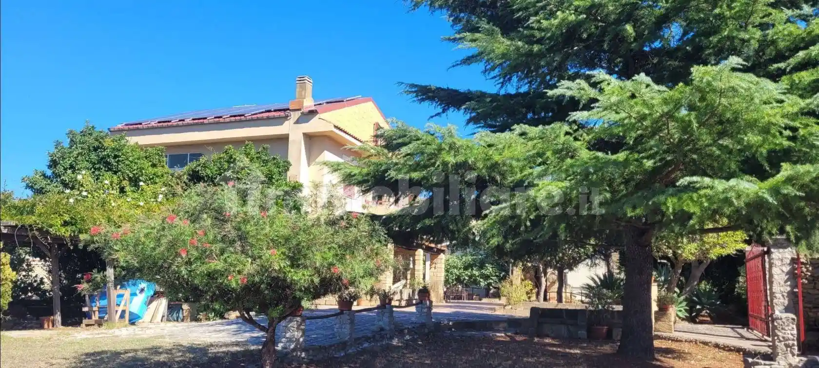 Villa unifamiliare via Nazioni Unite 190, Tufolo, Farina, Crotone - foto 2