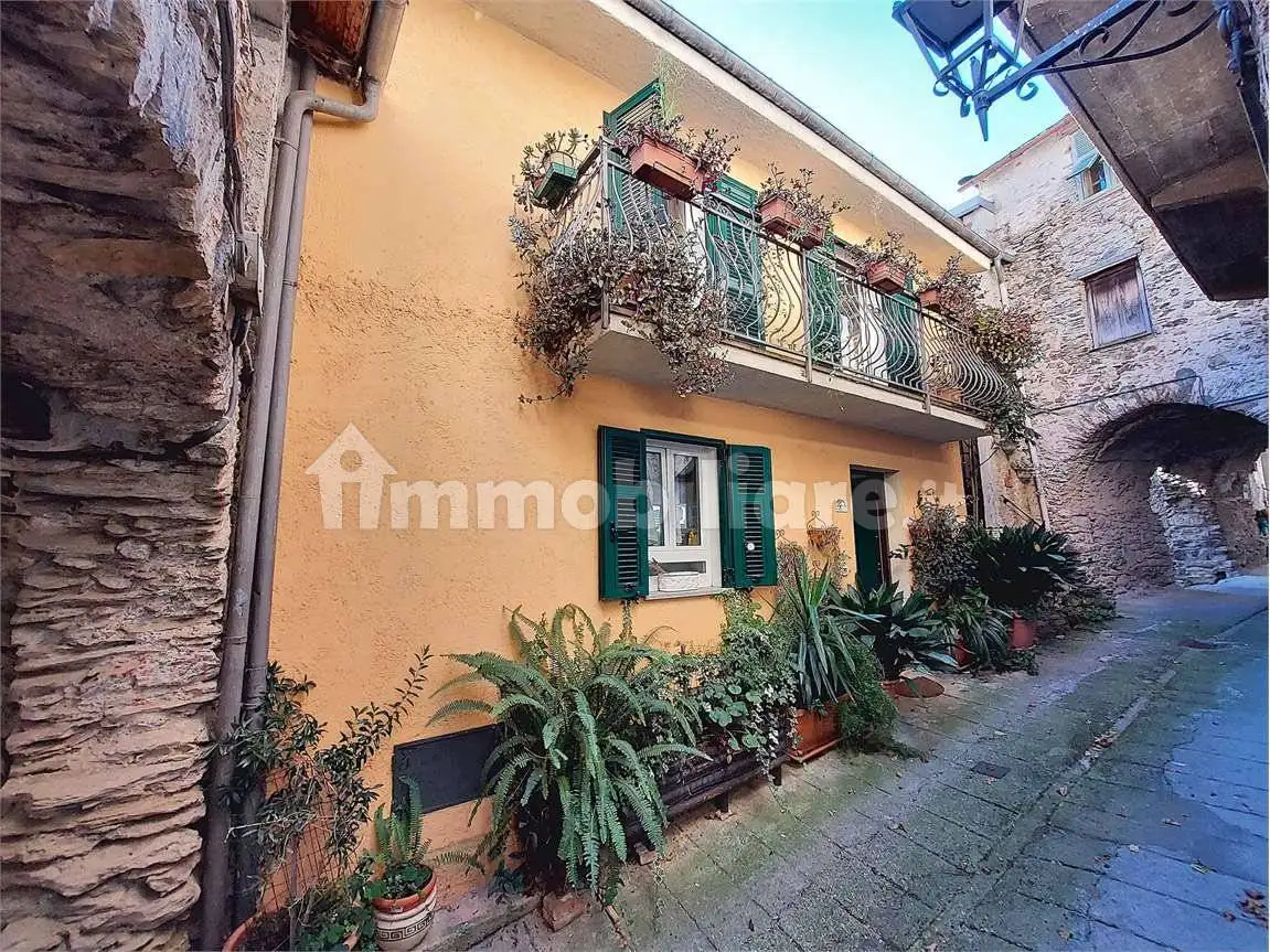 Terratetto unifamiliare via Palestro, 14, Cosio d'Arroscia - foto 4