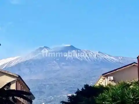 Appartamento in vendita a Fiumefreddo di Sicilia