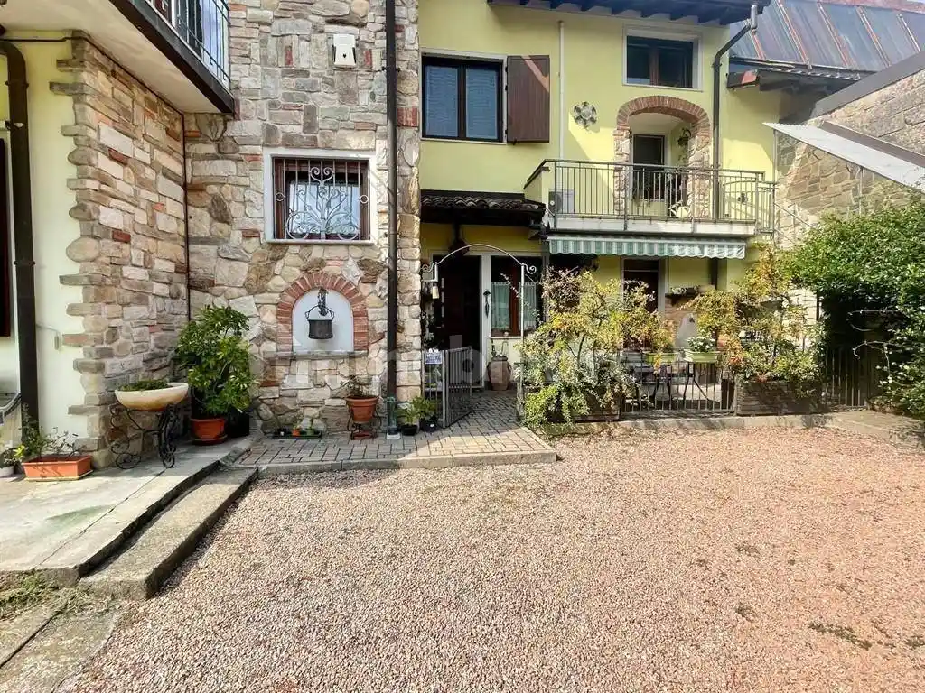 Terratetto unifamiliare viale Borri 400, Bizzozzero, Varese - foto 3