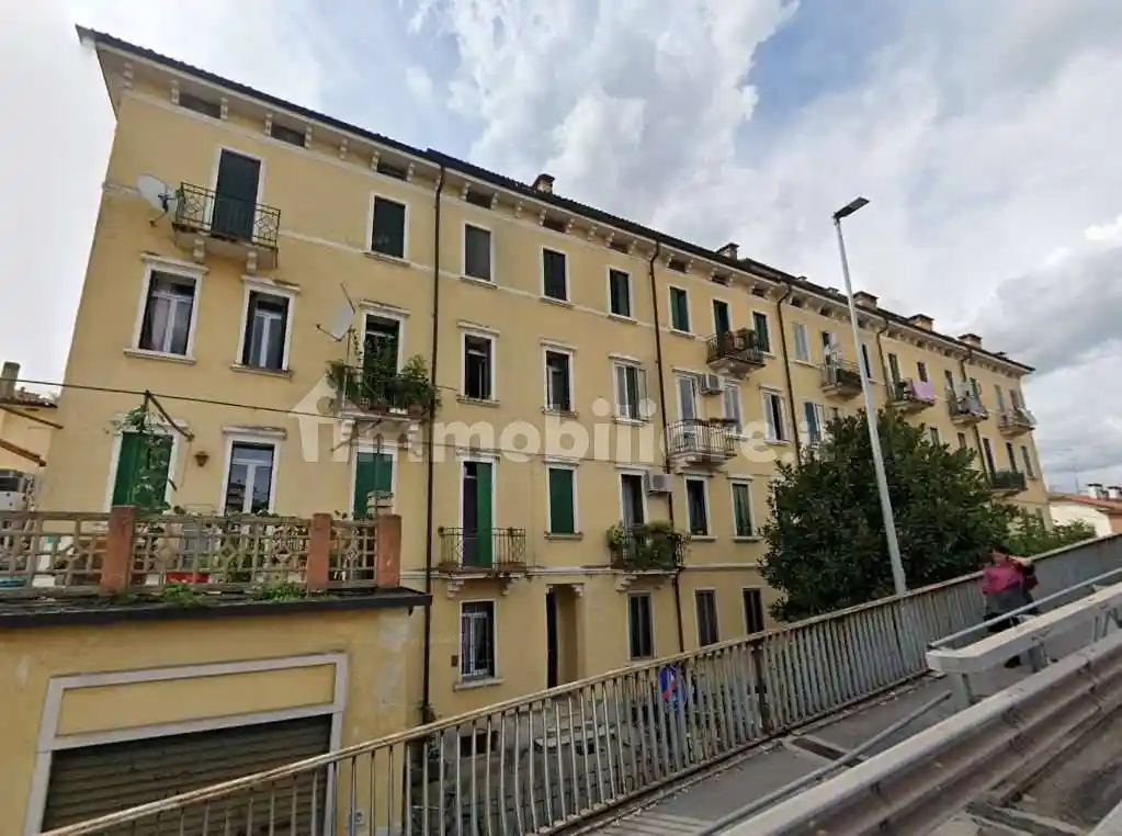 Quadrilocale via Ferreto de Ferreti, 16, San Lazzaro, Vicenza - foto 5