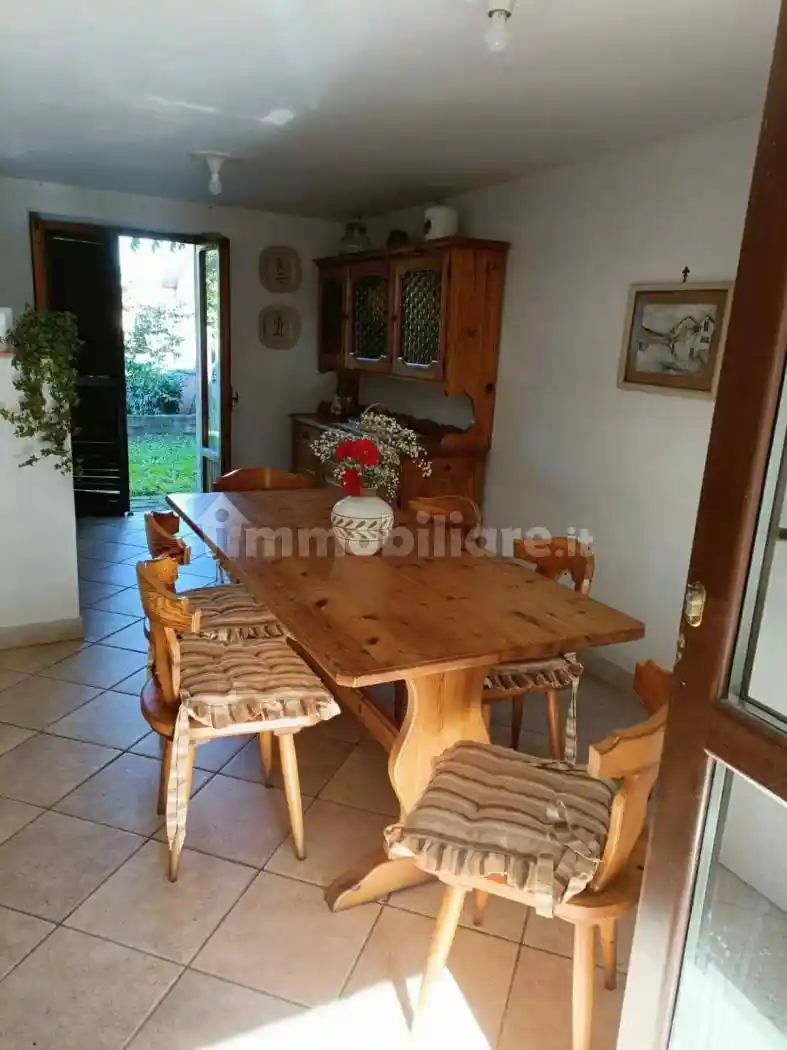 Casa indipendente in vendita a Gualdo Tadino