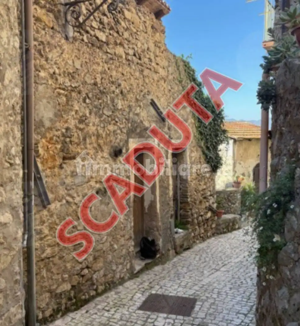 Appartamento in asta a Roviano