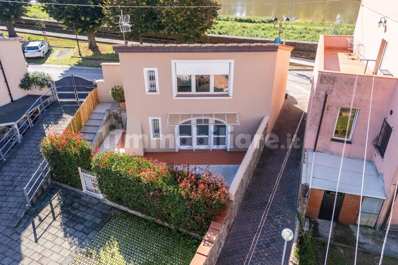 Villa in vendita a Calcinaia