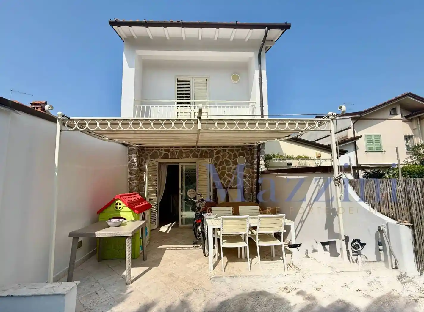 Casa indipendente in vendita a Forte dei Marmi