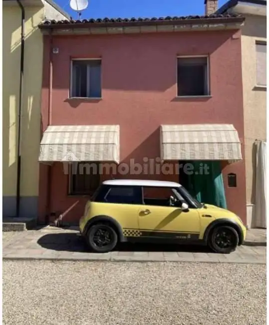Casa indipendente in asta a Cervesina