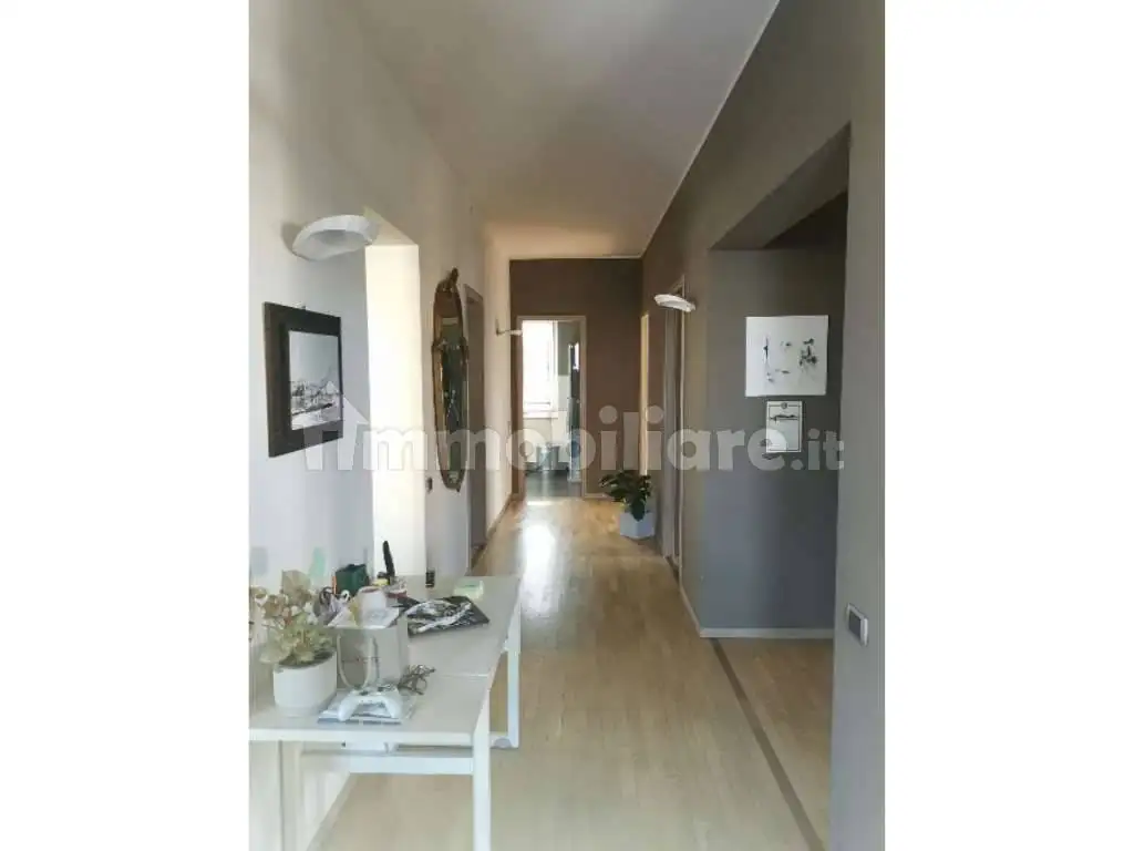 Villa all'asta via Martiri della Libertà, 9, Cureggio - foto 2