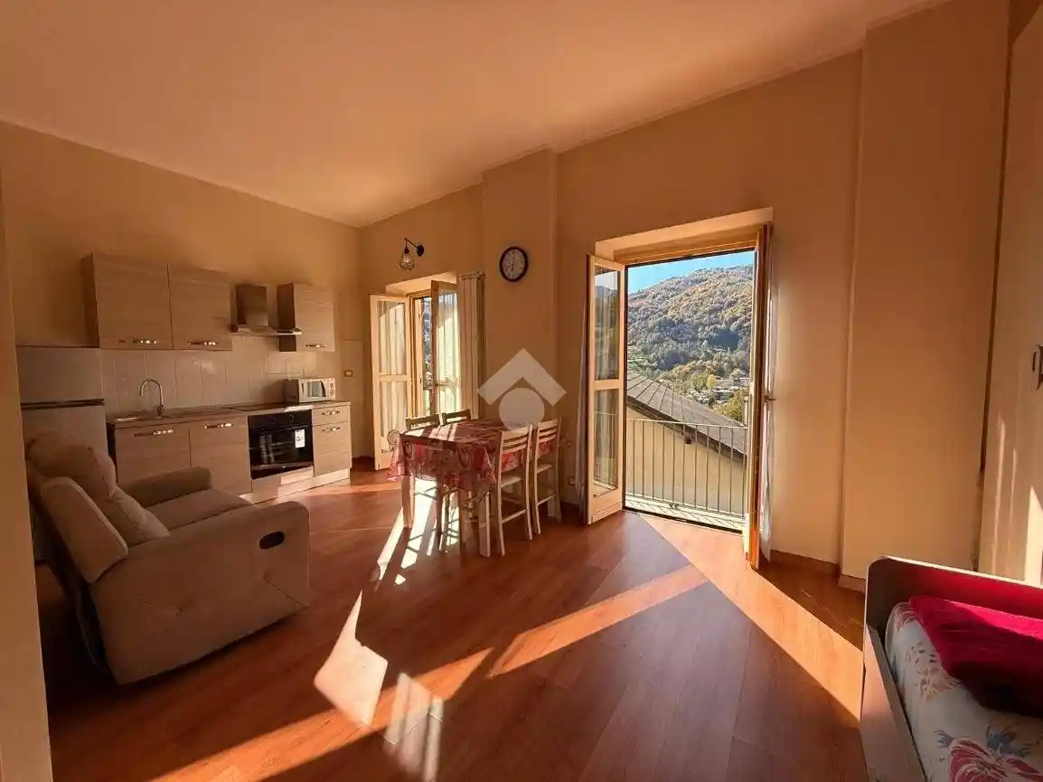 Monolocale piazza xxiv maggio 13, Centro, Viù - foto 3