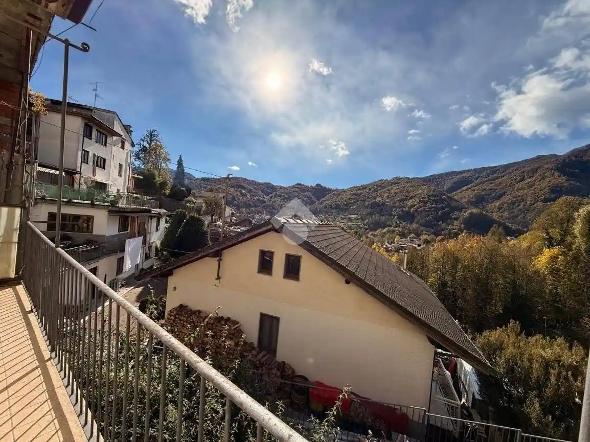 Monolocale piazza xxiv maggio 13, Centro, Viù - foto 5