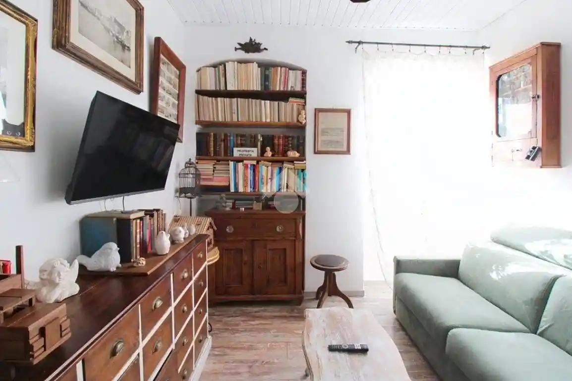 Appartamento in vendita a Livorno