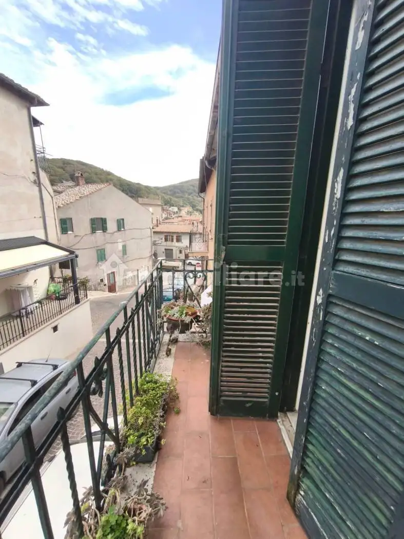 Trilocale via Adolfo Klitsche 15, Centro, Allumiere - foto 5