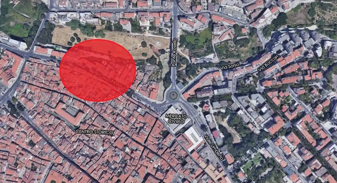 Palazzo - Edificio in Vendita - foto 2