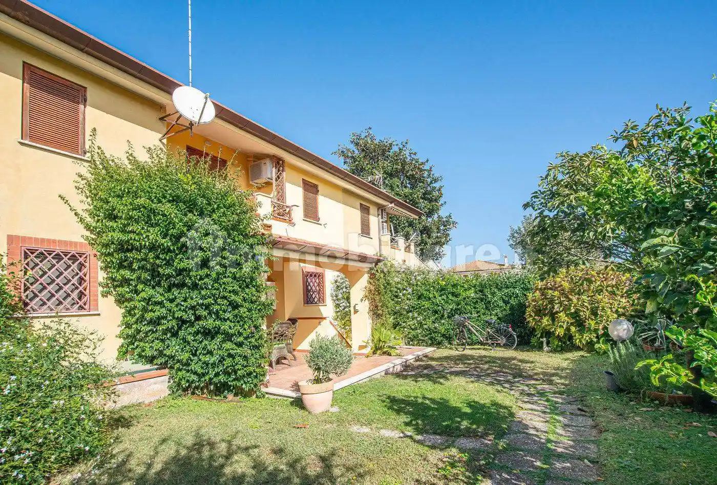 Villa in vendita a Sabaudia