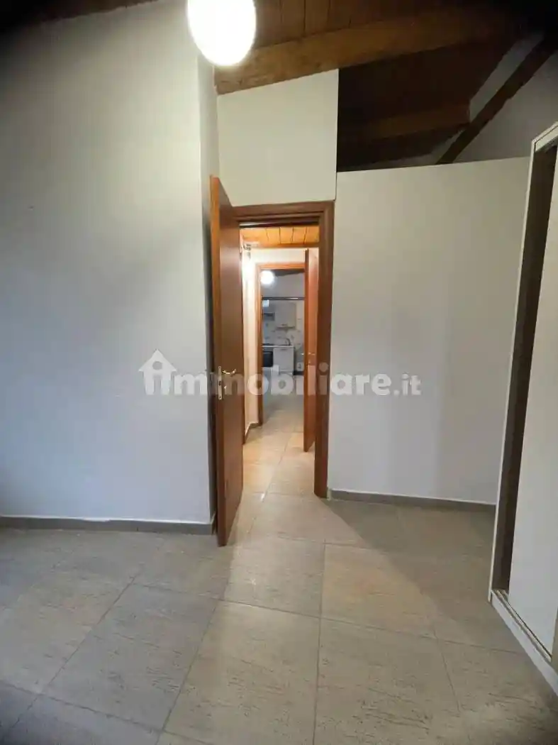 Trilocale via Sant'Ignazio di Loyola, Rione Alto, Napoli - foto 4