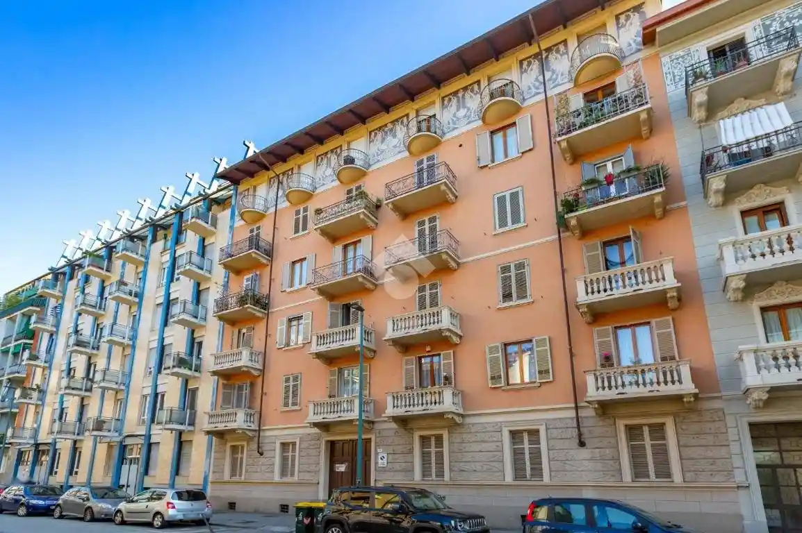 Appartamento in vendita a Torino