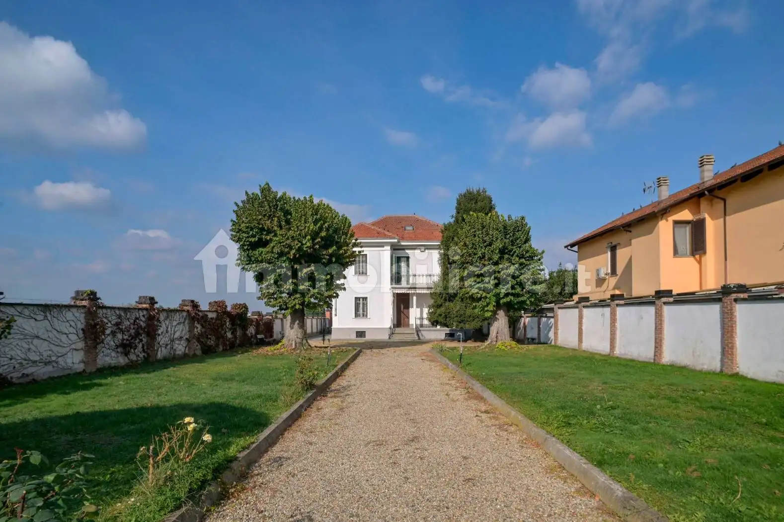 Villa in vendita a Carignano