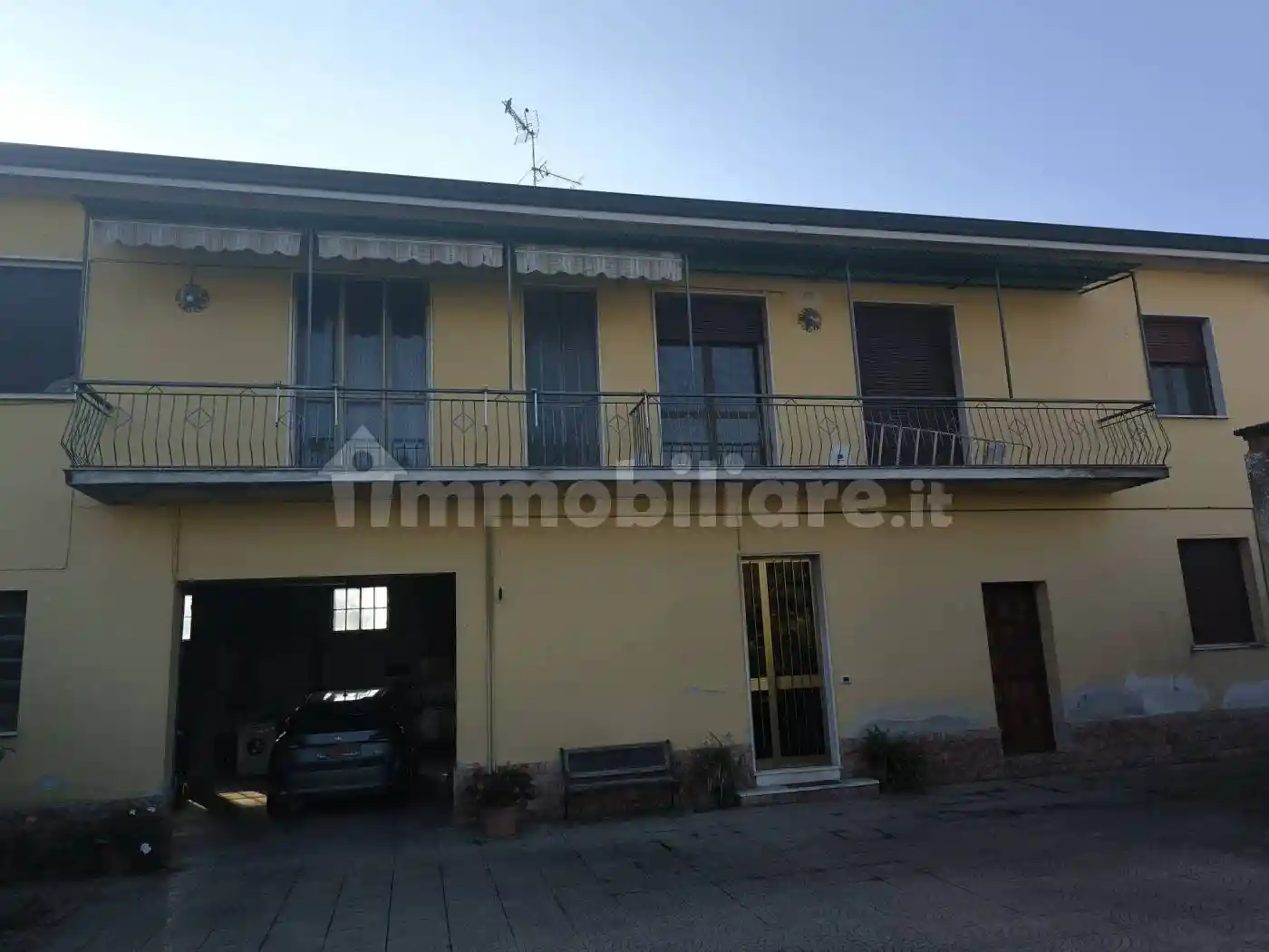 Terratetto plurifamiliare via Enrico Mattei 9, Caviaga, Cavenago d'Adda - foto 2