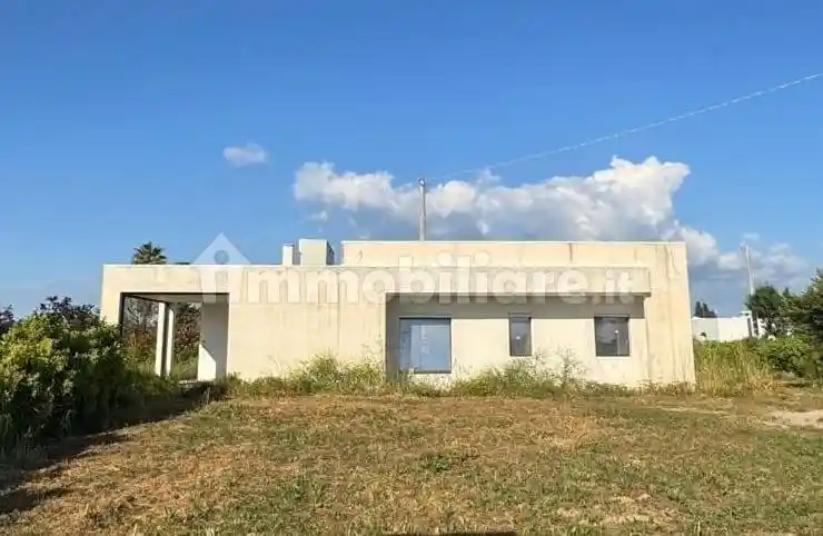 Villa in vendita a Matino