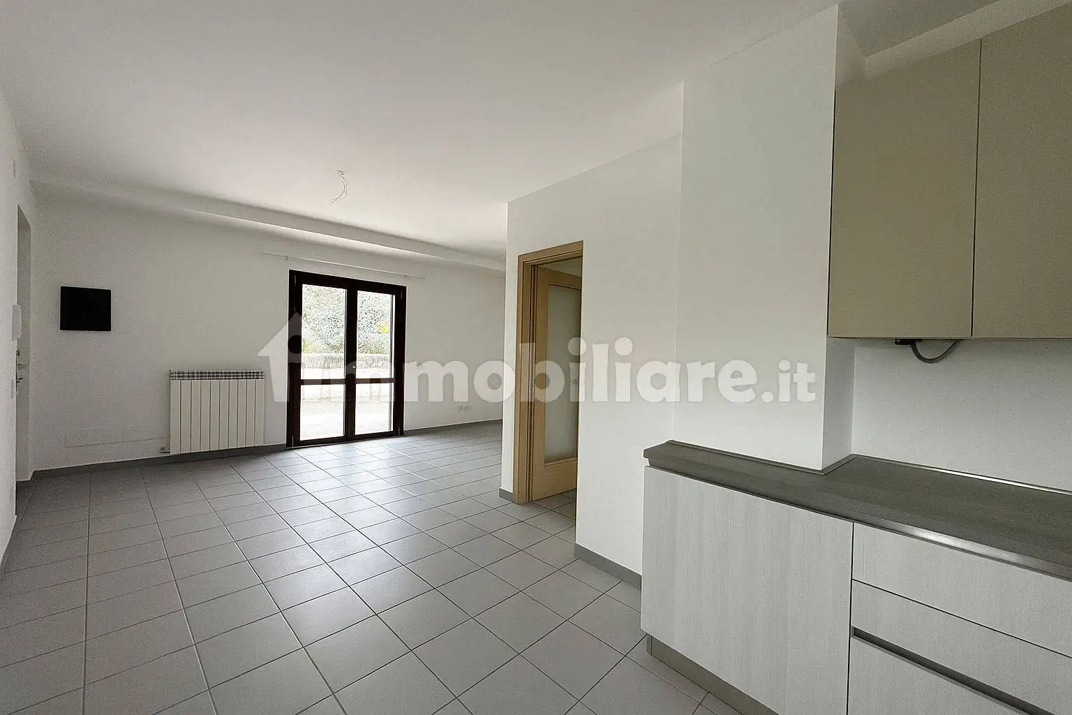 Appartamento in vendita a Monte Roberto