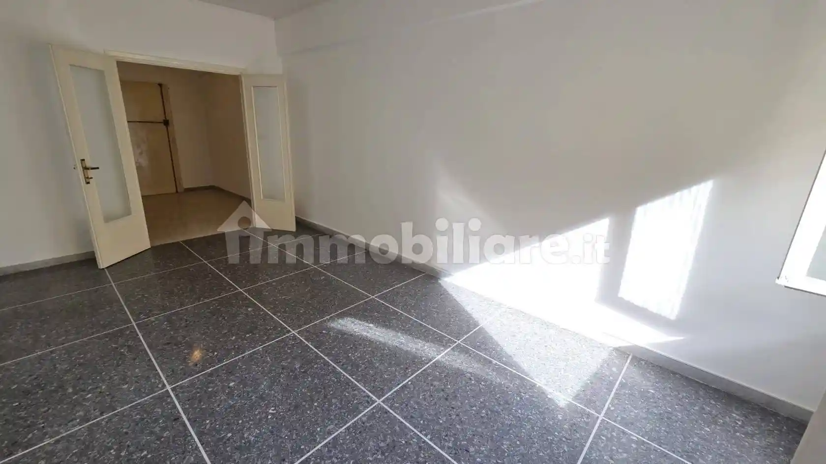 Trilocale via Statilio Ottato, Cinecittà, Roma - foto 4