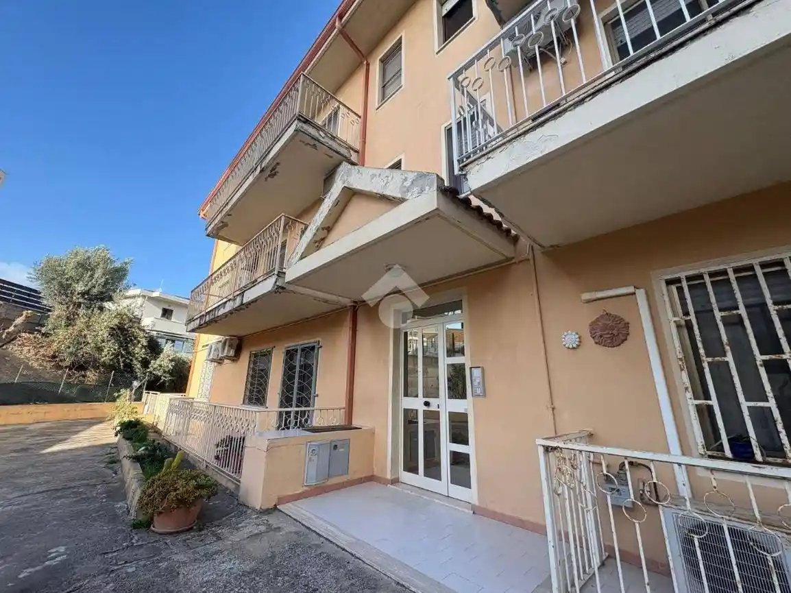 Quadrilocale viale Crotone Trav VIII 8, Catanzaro Lido, Catanzaro - foto 2