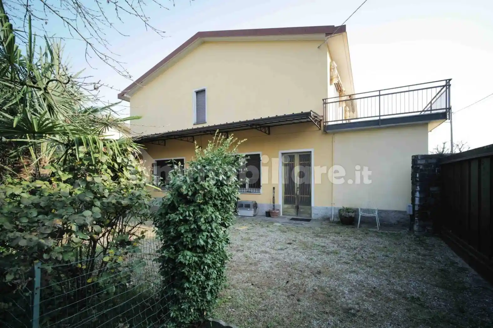 Villa in vendita a Castano Primo