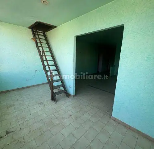 Appartamento da ristrutturare, primo piano, Decimoputzu - foto 5