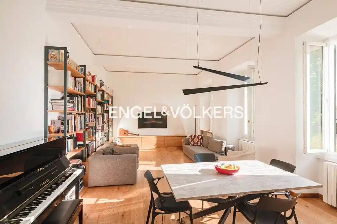 Appartamento in vendita a Besana in Brianza