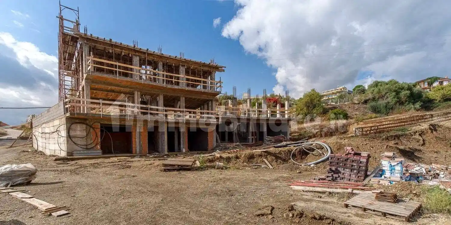 Villa in vendita a Santa Teresa di Riva