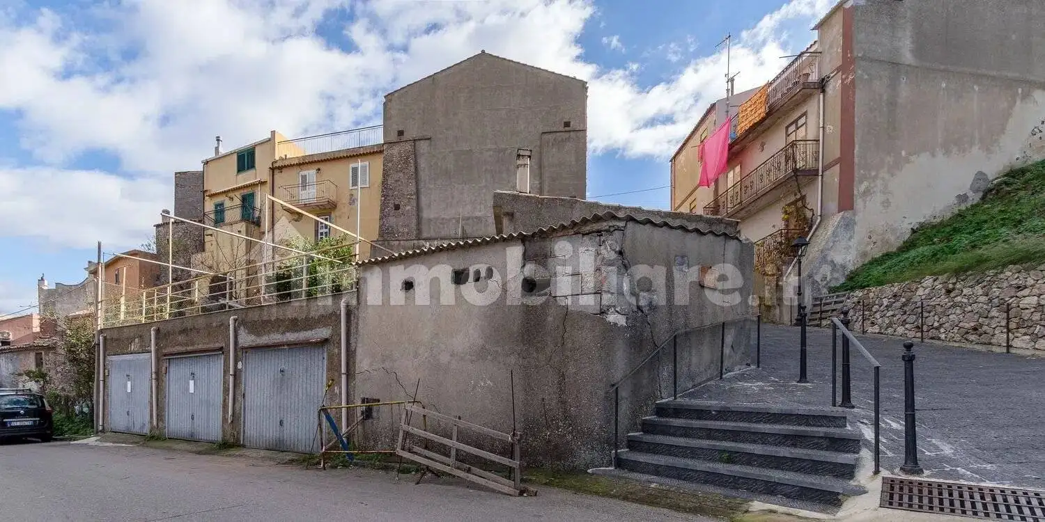 Villa in vendita a Forza d'Agrò