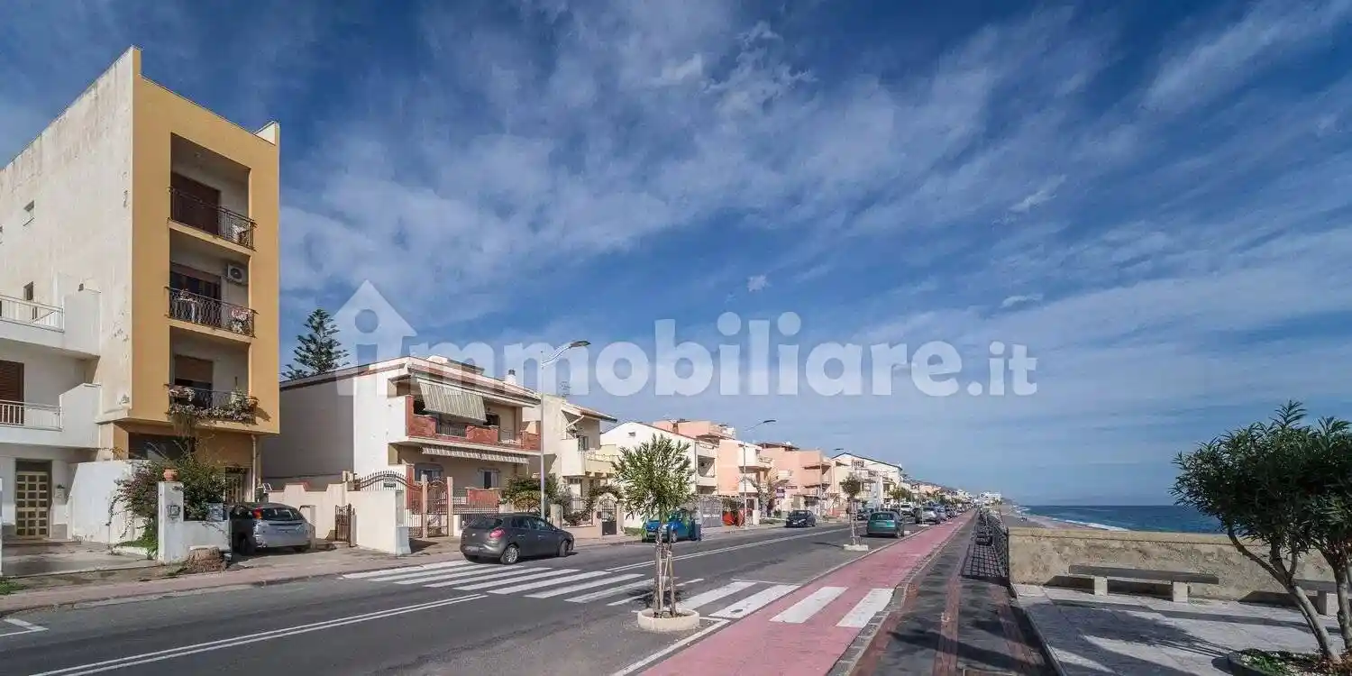 Appartamento in vendita a Santa Teresa di Riva