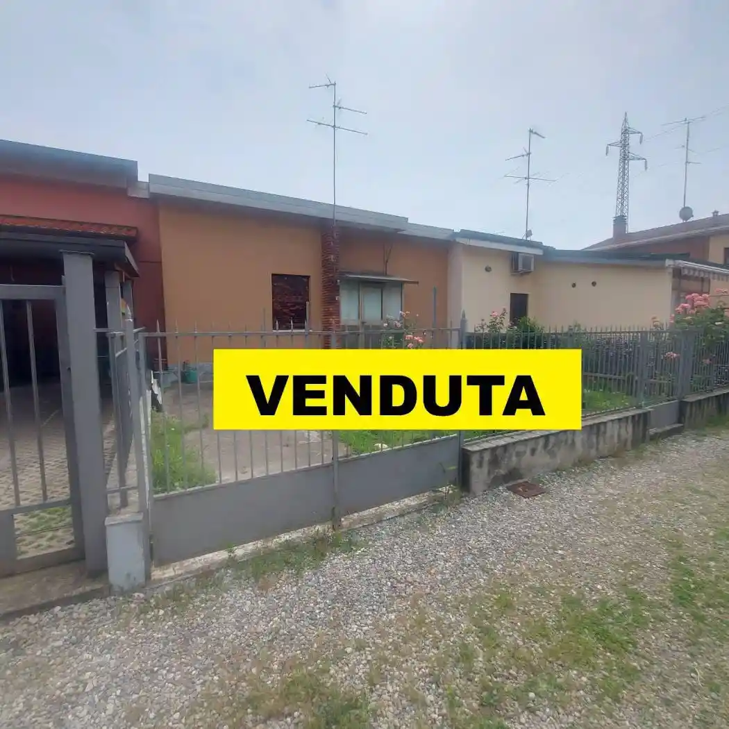 Villa in vendita a Novate Milanese