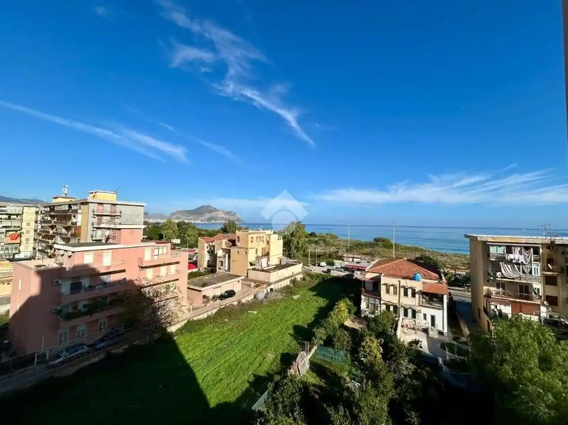 Appartamento in vendita a Palermo