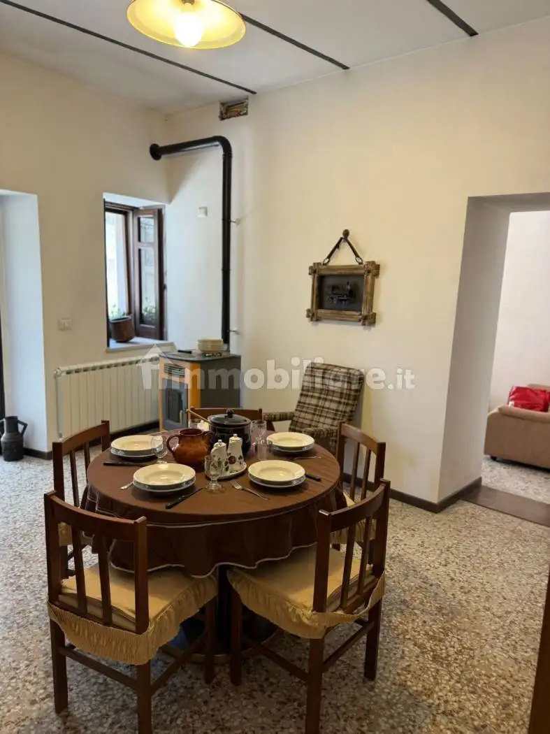 Quadrilocale via Bari 1, Cerro al Volturno - foto 2