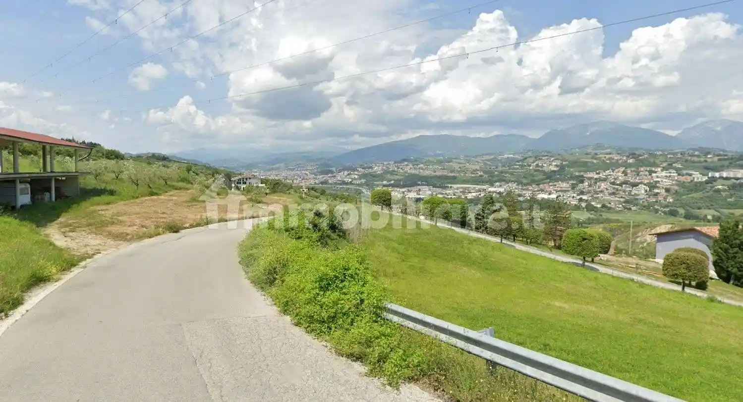 Casale Strada Provinciale per   19 Miano SNC, Teramo - foto 2