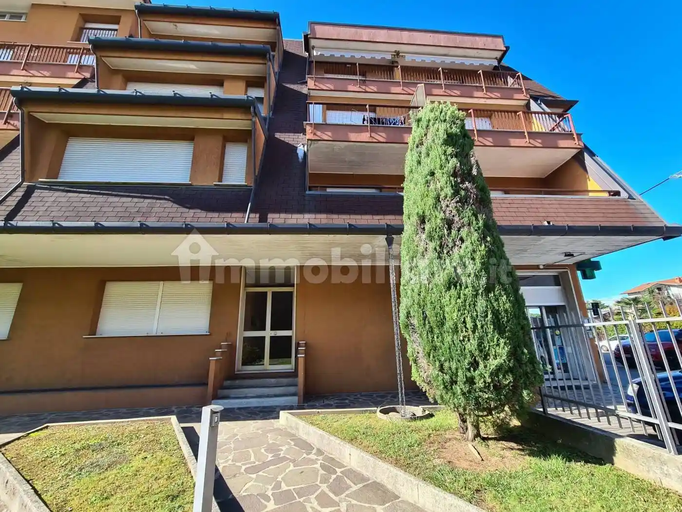 Trilocale via Papa Celestino IV 40, Centro, Castiglione Olona - foto 2