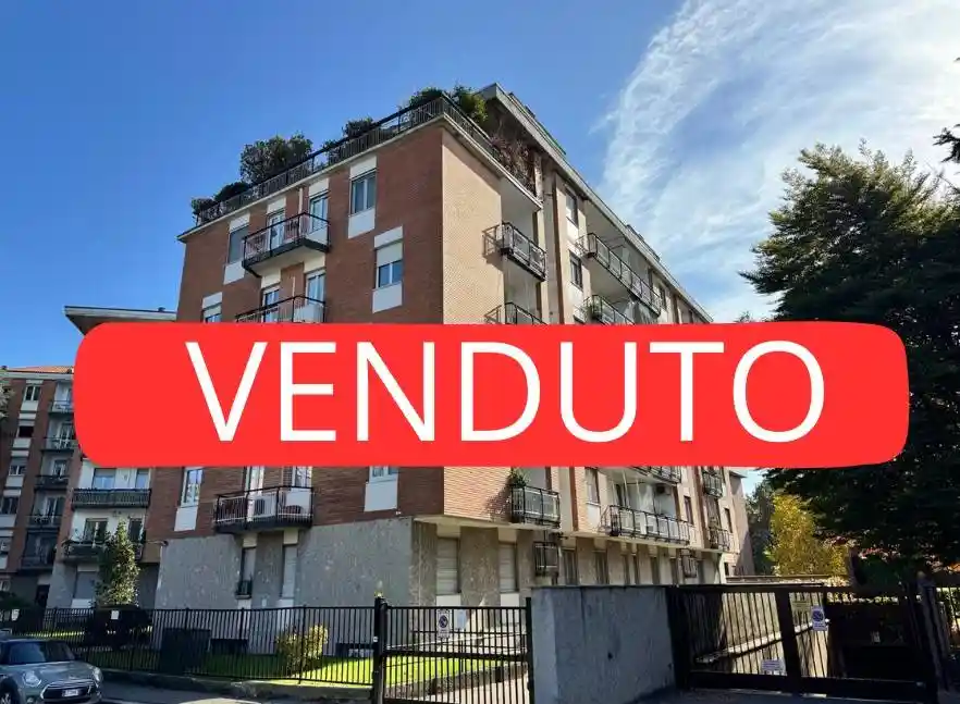 Appartamento in vendita a Monza